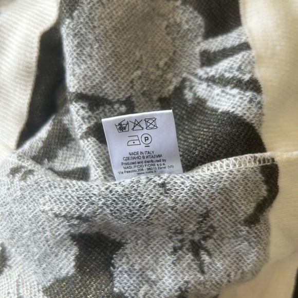 Nude Floral Pattern Sweater Size 38 - Picture 9 of 9